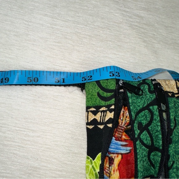 Local Design Hawaii Purse Womens Green Animal Print 3 Zippered Crossbody Bag - Picture 5 of 9